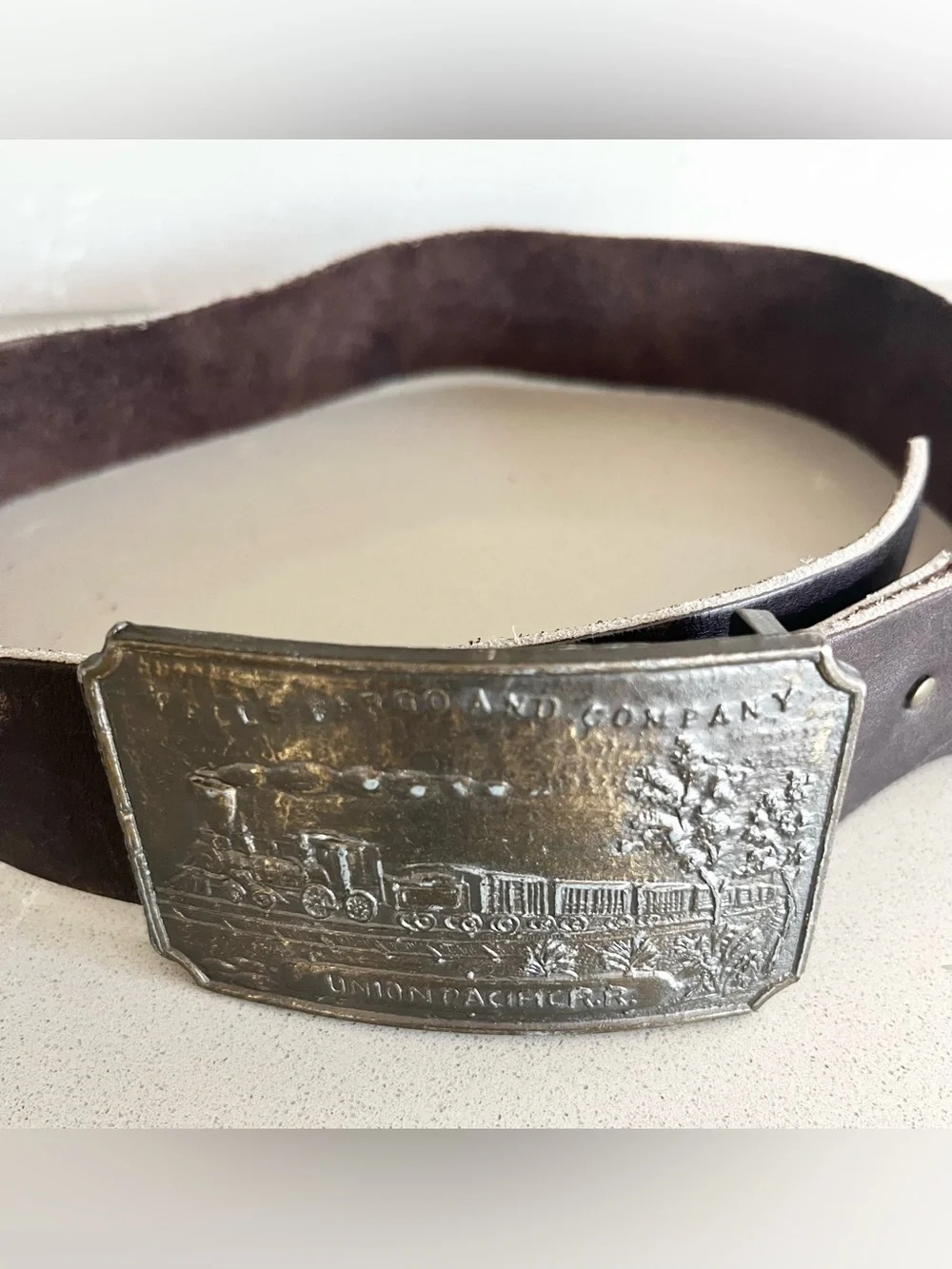 Vintage Wells Fargo & Company Union Pacific Railroad Brass Buckle Leather Belt